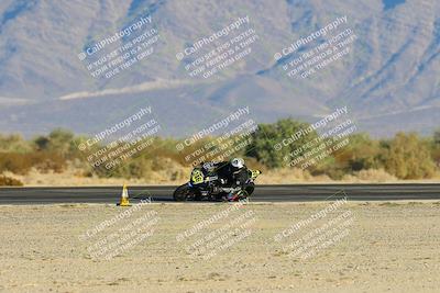 media/Dec-07-2024-CVMA (Sat) [[21c5f1ef85]]/Race 11-Amateur Supersport Open/